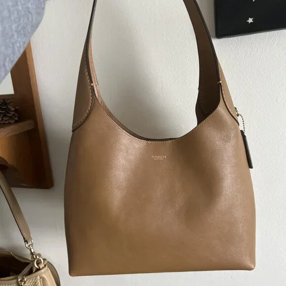 Coach Brooklyn Shoulder Bag 28 - Picture 1 of 11